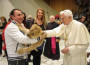Papa: incontra il mondo del circo in Vaticano e ne elogia i valori